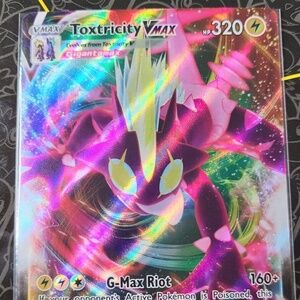 Toxtricity VMAX Rebel Clash 071/192 Holo Ultra Rare